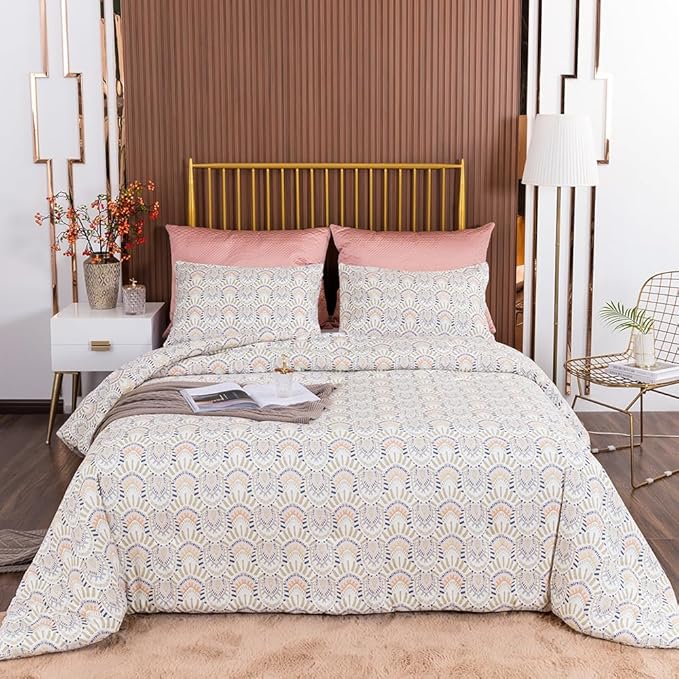 CLOTHKNOW Boho Aztec Queen Comforter Set Ivory Bedding Comforter Sets Geometric Bed Comforter with 2 x Pillow Cases