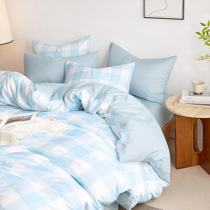 Wake In Cloud - Gingham Comforter Set, Plaid Buffalo Check Checkered Cottagecore Cute Geometric, Soft Lightweight Bedding, 3 Pieces, Light Blue White, Twin/Twin XL Size