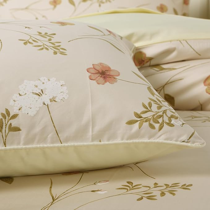 WINLIFE 100% Cotton Pillowcases 2 Pack Garden Shabby Floral Printed Pillow Cases Set of 2 Pillow Cover (Standard 20''x26'', Floral Beige)