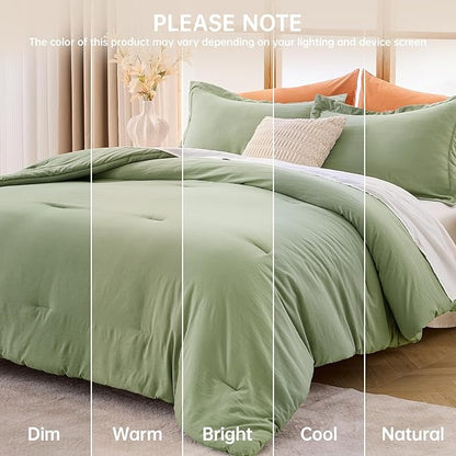 MUXHOMO Green Queen Comforter Set, All Season Ultra Soft Down Alternative Bedding - 3 Piece Lightweight Bed Set Includes 1 Comforter (90"x90") and 2 Pillow Shams (20"x26")
