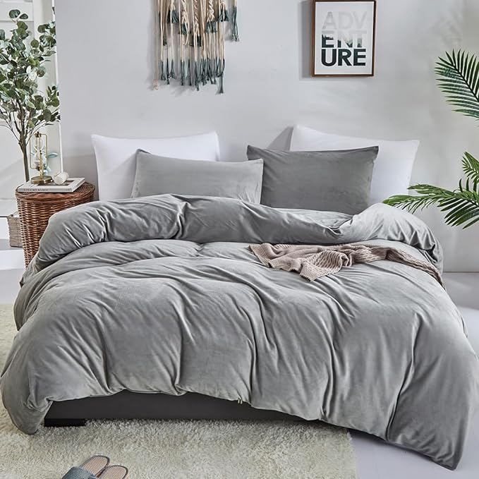 CLOTHKNOW Grey Velvet Comforter Set Twin/Twin XL 3Pcs Gray Fluffy Bedding Comforter Sets Gray Comforter Twin Sets Soft Grey Comforter Sets