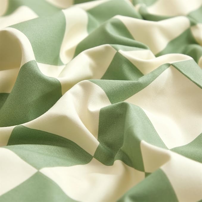 CLOTHKNOW Green White Plaid Queen Comforter Set 3Pcs Grid Bedding Comforter Sets Checkerboard Comforter Checker Queen Comforter with 2 x Pillow Cases