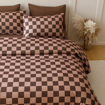 CLOTHKNOW Dark Brown Plaid California King Comforter Set Grid Bedding Comforter Sets Soft Checkered Geometric Comforter with 2 x Pillow Cases