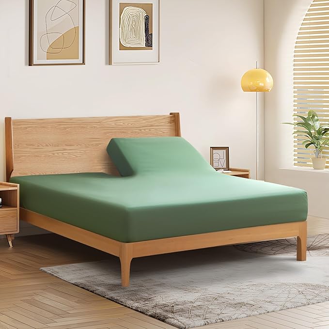SiinvdaBZX Split Top King Fitted Sheet Only for Adjustable Bed, Ultra-Soft Microfiber 34 Inch Top Split Head Sheets Half Split King Bottom Sheet, Fits 14" -16" Deep Pocket, Green