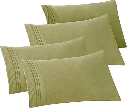 Elegant Comfort 4-PACK Solid Pillowcases 1500 Premium Hotel Quality Microfiber - Smooth Weave, Wrinkle and Stain Resistant, Easy Slip-On, 4-Piece Set, Standard/Queen Pillowcase, Green