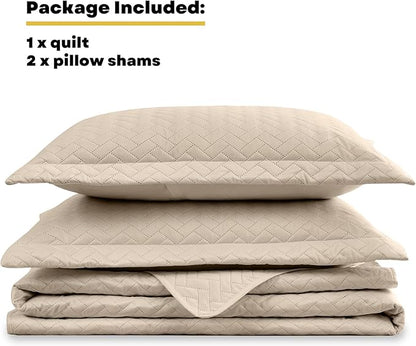 Maple&Stone Quilt Set King Size, Lightweight Beige Bedspread Ultrasonic Chevron Pattern Light Coverlet for All Season Comforter Bedding Decor - 3 Piece King Bed Cover Sets