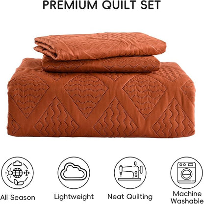 Yiran Burnt Orange Fall Quilt Set King Size Bedding Set Lightweight Bedspreads 3 Piece Soft Microfiber Terracotta Diamond Pattern Bed Coverlet for All Season with 2 Pillow Shams (106x96 Inch)