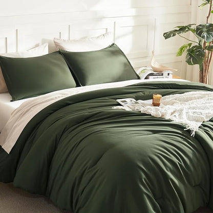 Litanika Oversized King Comforter 128x120, 3 Pieces Olive Green Lightweight Solid Bedding Comforter Set, All Season Fluffy Bed Set (1 Comforter & 2 Pillowcases)
