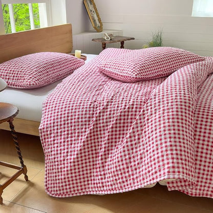 NSNLGSGC Red Gingham Twin Quilt Set, Soft Pre-Washed Microfiber Red Plaid Twin Bedspread, Lightweight Checked Summer Quilt, Grid Bedding Coverlets for All Seasons (Includes 1 Quilt, 1 Pillow Sham)