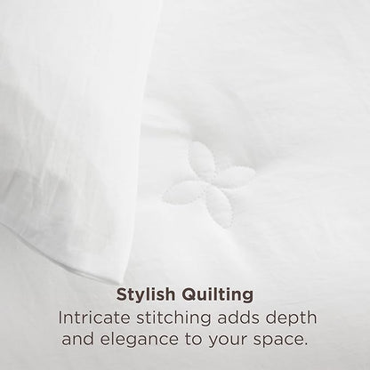 Bedsure California King Comforter Set White, Soft Prewashed Cal King Bedding, Quilted Comforter with Clover Design, Down Alternative Comforter for All Seasons, 3 Pieces Bed Set with 2 Pillow Shams