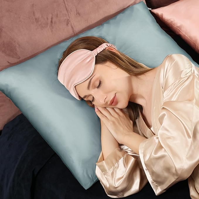 Adubor 100% Silk Pillowcase - Mulberry Silk Pillow Cases, 22 Momme 6A Grade Fibers, Silk Pillow Case for Hair and Skin Health, with Hidden Zipper (Standard 20''×26'', Lake Blue, 1PC)