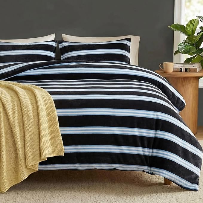 Bedbay Striped Comforter Set Fluffy Fleece Queen Comforter Set Soft Warm Flannel Velvet Comforter 3 Pcs Blue Black Striped Bedding Set Modern Stripes Pattern Queen Bed Set for All Seasons