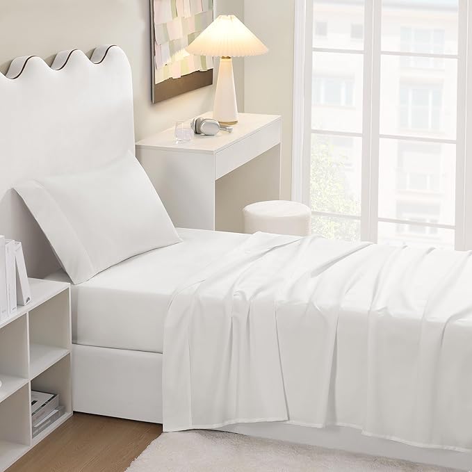 UGG Hedi Twin XL Sheet Set 3-Piece Luxury Cooling Sheets Deep Pockets Premium Bedding with 1 Pillow Sham Hypoallergenic Machine Washable Soft Lightweight Bed Set for Dorm or Kids Bed, Twin XL, White