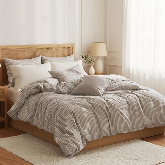 Nayoroom Brown Striped Duvet Cover Queen Size 100% Washed Cotton White Pinstripe Duvet Cover 3 Pieces Soft Breathable Girls Dorm Bedding Set for All Seasons, Yarn Dyed Process