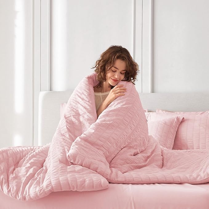 MUXHOMO 7 Pieces Queen Comforter Set, Seersucker Bed in a Bag Queen Size, All Season Luxury Bedding Set with Comforter, Flat Sheet, Fitted Sheet, Pillowcases & Shams, Pink