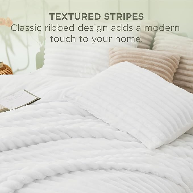 Bedsure Twin/Twin XL Size Comforter - GentleSoft™ 2 Pieces Double-Side Fleece Fluffy Bright White Comforter Set, Cozy Striped Room Decor Aesthetic Luxury Twin Bedding Sets, 1 Pillowcase, 68x88 Inches