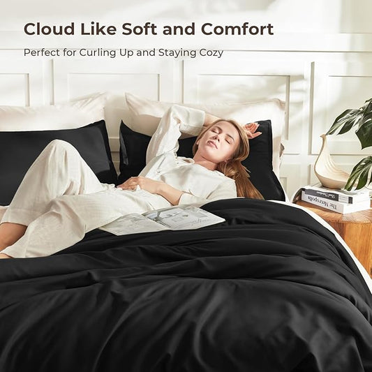 Litanika Oversized King Comforters Black Super King Plus Size, 3 Pieces Lightweight Solid Bedding Comforter Set, All Season Fluffy Bed Set (128x120In Comforter & 2 Pillowcases)