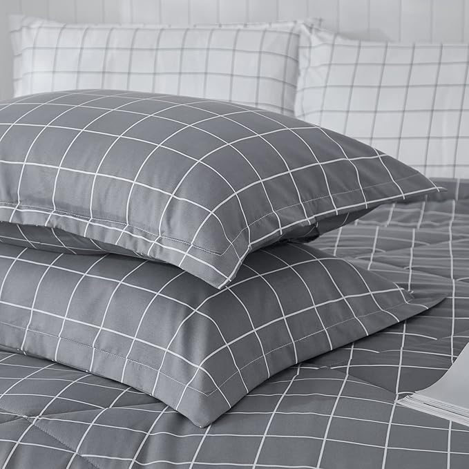 Andency Grey Grid Comforter Set King Size (104x90 inch), 3 Pieces (1 Grey Comforter and 2 Pillowcases), Summer Lightweight Microfiber Down Alternative Bedding Comforter Sets with White Lines