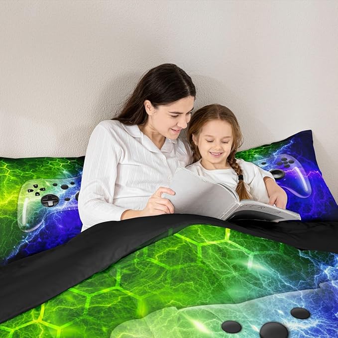 Erosebridal Kids Boys Queen Size Bedding Set for Gamer Comforter,Honeycomb Gaming Bedding for Teen Kids Lighting Gamepad Quilt Geometric Soft Video Game Room Decor with 2 Pillowcases