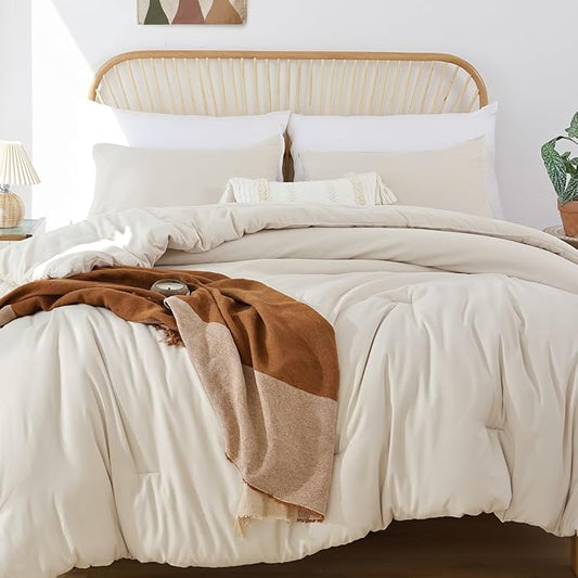 ROSGONIA Oversized King Comforter 120x120, 3pcs Super King Comforter (1 Beige Comforter & 2 Pillowcases) Lightweight Warm Bedding Set Blanket Quilt