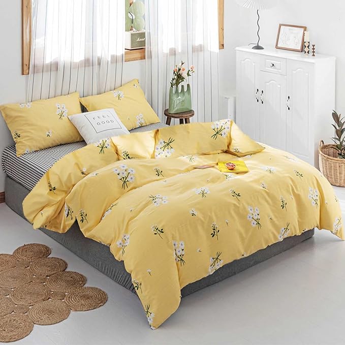 HighBuy Queen Comforter Set Yellow Floral for Women Girls,1 Cute Flower Comforter and 2 Pillow Shams,All Season Vintage Chic Botanical Bedding Comforter Set,Fluffy,Comfortable