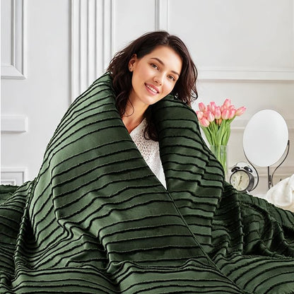 NEXHOME PRO Duvet Cover Queen,3 Pieces Boho Tufted Duvet Cover Set, Soft and Lightweight 100% Washed Microfiber Comforter Cover Set for All Season(Forest Green,90 x 90)-No Comforter