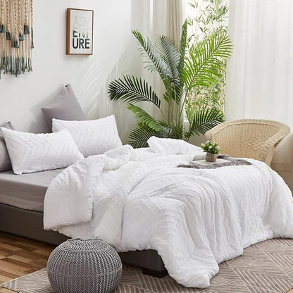 CLOTHKNOW White Tufted Full Size Comforter Sets 3Pcs Farmhouse Bedding Sets Soft Shabby Chic Boho Comforter with 2 x Pillow Cases