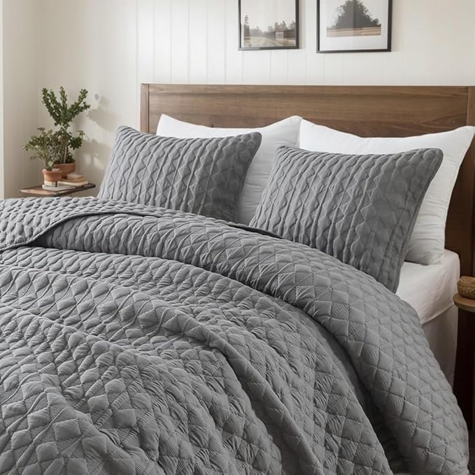 WDCOZY Dark Grey Quilt Twin Size Bedding Sets with Pillow Sham, Lightweight Soft Bedspread Coverlet, Quilted Blanket Thin Comforter Bed Cover, All Season Spring Summer, 2 Pieces, 68x90 inches