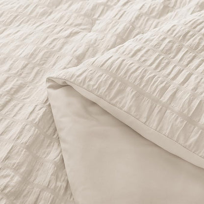 AveLom Beige Seersucker King Comforter Set (104x90 inches), 3 Pieces-100% Soft Washed Microfiber Lightweight Comforter with 2 Pillowcases, All Season Down Alternative Comforter Set for Bedding