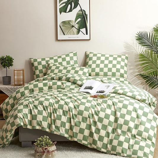 CLOTHKNOW Green White Plaid King Size Comforter Set Grid Bedding Comforter Sets Soft Checkerboard Comforter with 2 x Pillow Cases
