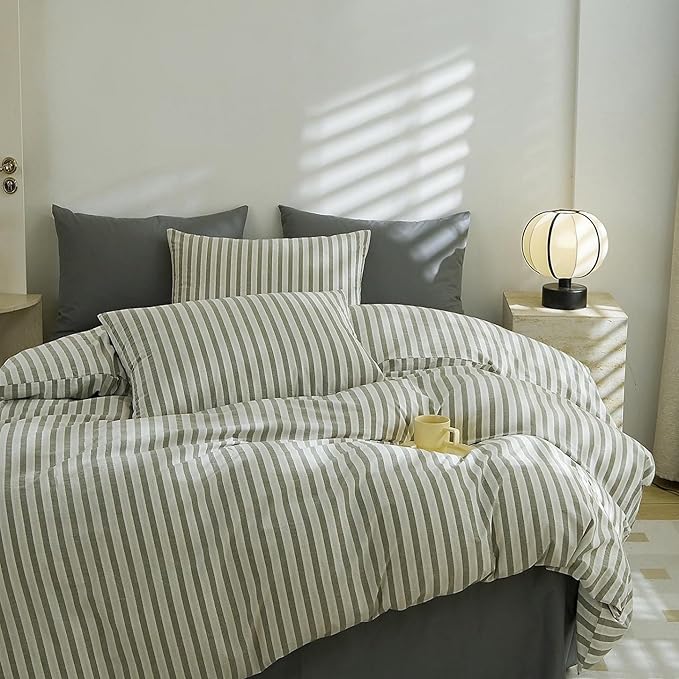 LifeTB Twin XL Comforter Set Retro Striped Comforter Set, 3 Pieces White Grey Stripes Pattern Printed Comforter for All Seasons, Lightweight Striped Bedding Down Alternative Comforter Set Twin XL