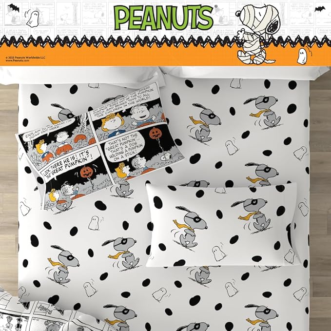 Peanuts Halloween Queen Bed Set – Super Soft & Cozy 5 Piece Reversible Comforter and Sheet Set Featuring Snoopy & Charlie Brown, (Official Peanuts® Product) by Franco