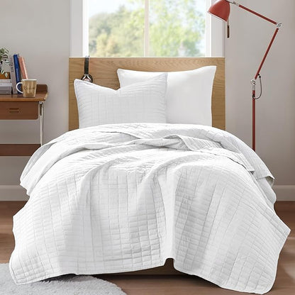 Comfort Spaces Kienna Quilt Set- Double Sided Stitching Design Summer Blanket, Lightweight, Soft, All Season Bedding Layer, Matching Sham, White, Coverlet Twin/Twin XL(66"x90") 2 Piece