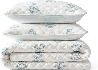 Martha Stewart - Queen Quilt Set, 100% Cotton Reversible Bedding Set, Incredibly Soft Feel for Year Round Comfort, 3 Piece Bed Set with Matching Pillowcases (Flower Block Print Blue)