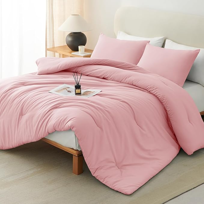 CozyLux Full Size Comforter Set Pink, 3 Pieces Solid Breathable Quilted Bedding Sets, Luxury Lightweight Soft Bed Set with Down Alternative Comforter and 2 Pillowcases for All Seasons