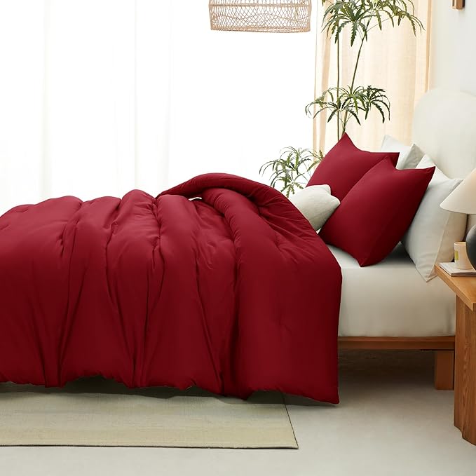 CozyLux Full Size Comforter Set Dark Red, 3 Pieces Solid Breathable Quilted Bedding Sets, Luxury Lightweight Soft Bed Set with Down Alternative Comforter and 2 Pillowcases for All Seasons