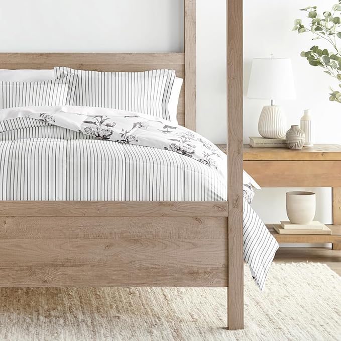LINENS & HUTCH Comforter Set Patterned Microfiber All Season Down-Alternative Ultra Soft Bedding in Vintage Magnolia Stripe - Twin/TwinXL Vintage Magnolia Stripe Gray