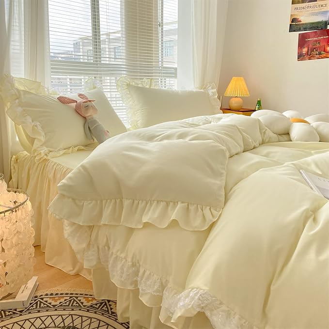 MOOWOO Chic Ruffle Lace Polyester Duvet Cover Set -Girl Yellow Bedding-2 Piece Twin Duvet Cover with Zipper Closure -Ultra Soft and Light Weight(Light Yellow, Twin)