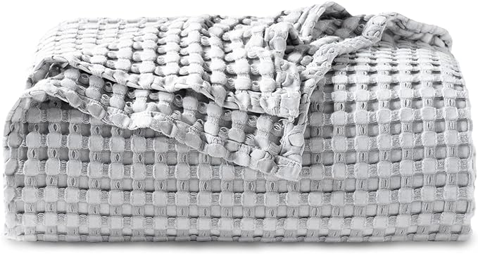 Bedsure Cooling Cotton Waffle King Size Blanket - Lightweight Breathable Blanket of Rayon Derived from Bamboo for Hot Sleepers, Luxury Throws for Bed, Couch and Sofa, Grey, 104x90 Inches
