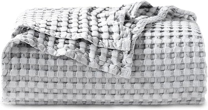 Bedsure Cooling Cotton Waffle King Size Blanket - Lightweight Breathable Blanket of Rayon Derived from Bamboo for Hot Sleepers, Luxury Throws for Bed, Couch and Sofa, Grey, 104x90 Inches