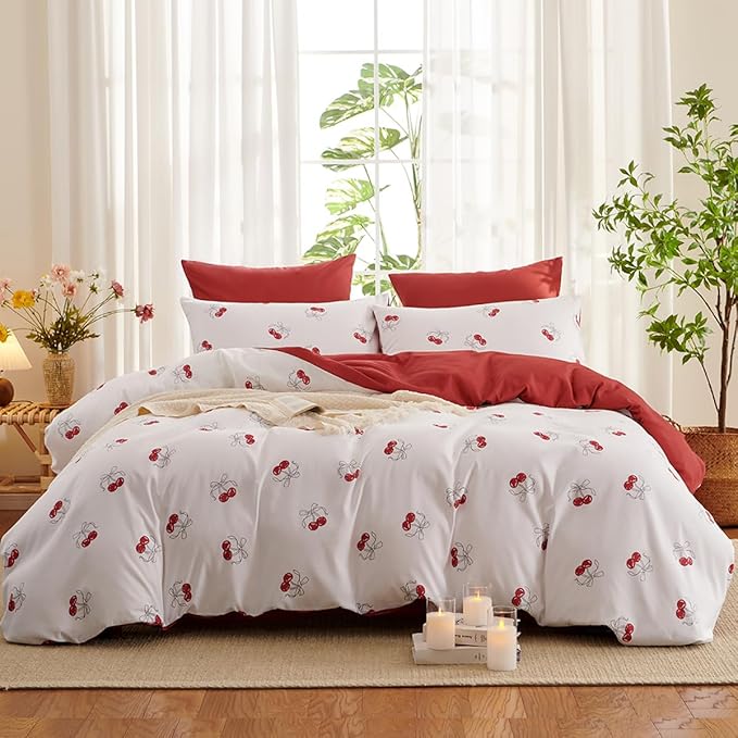 White Comforter Set Full Size - Red Cherry Quilt Bedding Set 3 Pieces, Comforter Set Full, Soft & Lightweight Comforter(79‘’ x 90‘’) for Girl All Season & 2 Pillowcases(30‘’x20‘’)
