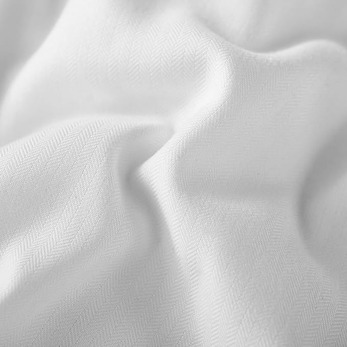 Wonderful White Comforter Set King,8-Piece Hydro-Brushed Wooly Feel Hotel Style Modern Luxury Bedding Comforter Set with Matching Fitted Sheet,Flat Sheet,Pillow Sham,Decor Pillows for All Season