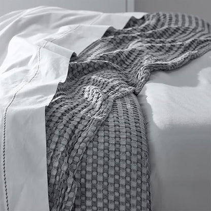 Bedsure Cooling Cotton Waffle King Size Blanket - Lightweight Breathable Blanket of Rayon Derived from Bamboo for Hot Sleepers, Luxury Throws for Bed, Couch and Sofa, Grey, 104x90 Inches