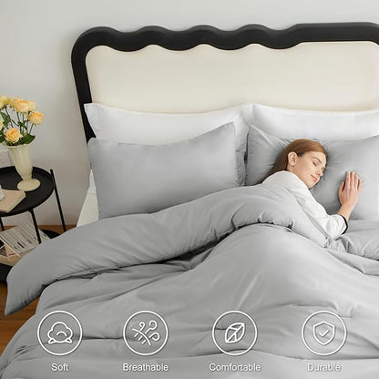 CozyLux Full Size Comforter Set Light Grey, 3 Pieces Solid Breathable Quilted Bedding Sets, Light Gray Luxury Lightweight Soft Bed Set with Down Alternative Comforter and 2 Pillowcases for All Seasons