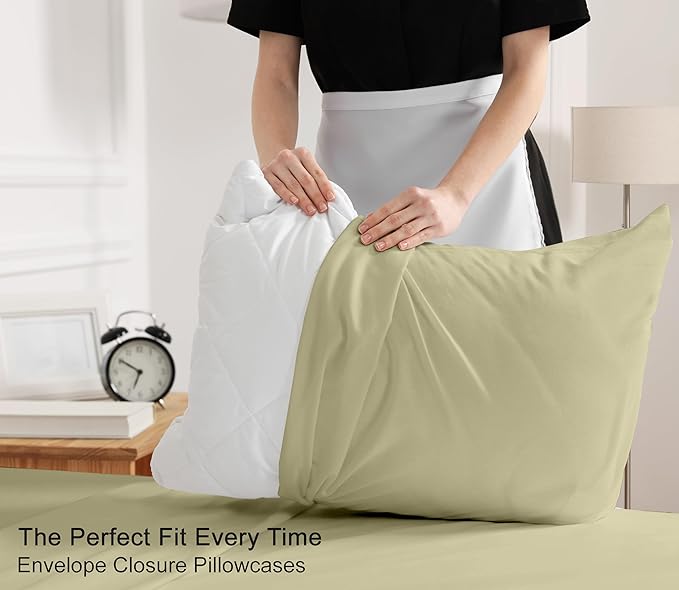 RUVANTI 100% Cotton Sheets – King Size Percale Bedding, Cooling & Breathable, Durable with a Crisp, Soft & Comfortable Feel, 16" Deep Pocket, 4-Piece Set, Sage Green