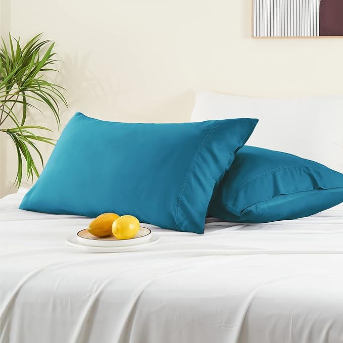 BEDELITE Pillow Cases Queen Size Set of 2, Rayon Derived from Bamboo, Cooling Pillow Cases for Hot Sleepers & Night Sweats, Breathable and Silky Soft Envelope Pillowcases(Teal, 20"x30")