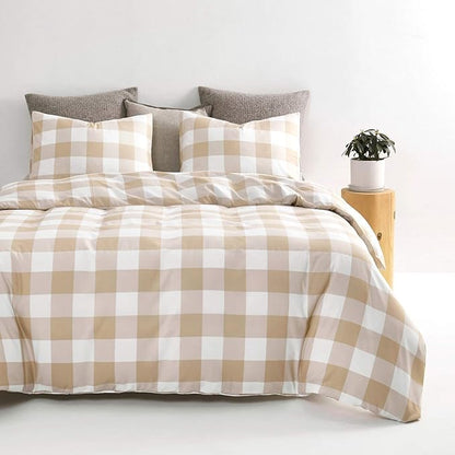 Wake In Cloud - Gingham Comforter Set, Plaid Buffalo Check Checkered Cottagecore Cute Geometric, Soft Lightweight Bedding, 3 Pieces, Beige, Queen Size