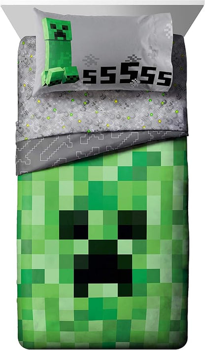 Minecraft Creeper 4 Piece Twin Bed-in-A-Bag Bedding Set with Bonus Tote