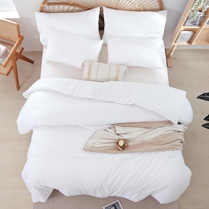 weigelia King Size Comforter Set Soft Microfiber 3 Piece Comforters Set for Men, Women and Girls White Lightweight Alternative Comforter for All Season (1 Comforter, 2 Pillowcases)