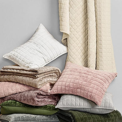 RECYCO Luxury Velvet Quilt King Size Bedding Set, Ultra Soft Velvet Comforter Set, Lightweight Quilted Channel Box Stitch Oversized Bedspread Coverlet for All Season, with 2 Shams, Natural Tan